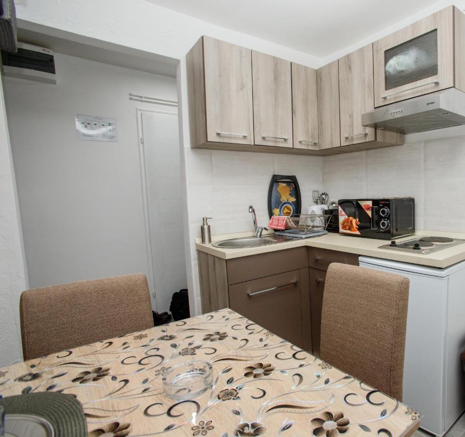 7 Days Premium Apartment Subotica Ngoại thất bức ảnh