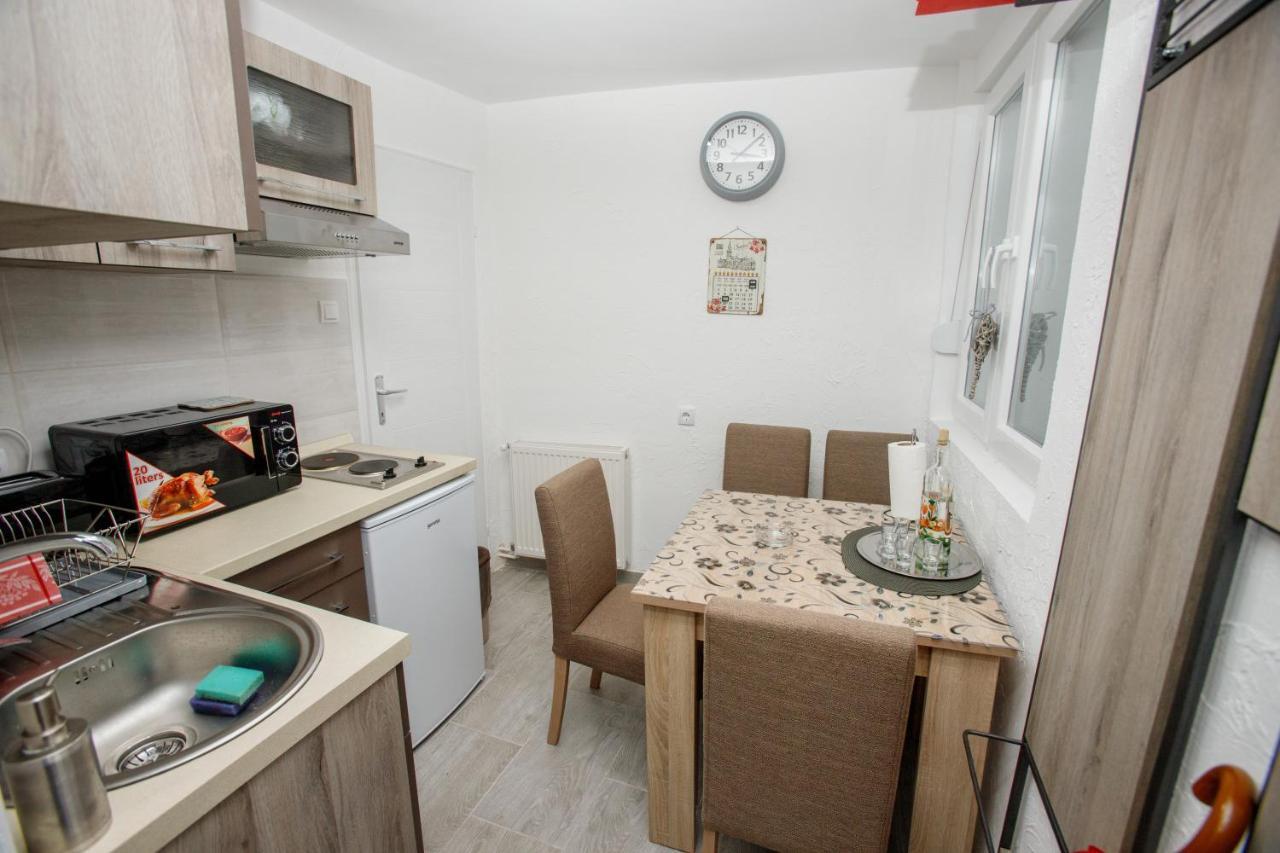 7 Days Premium Apartment Subotica Ngoại thất bức ảnh