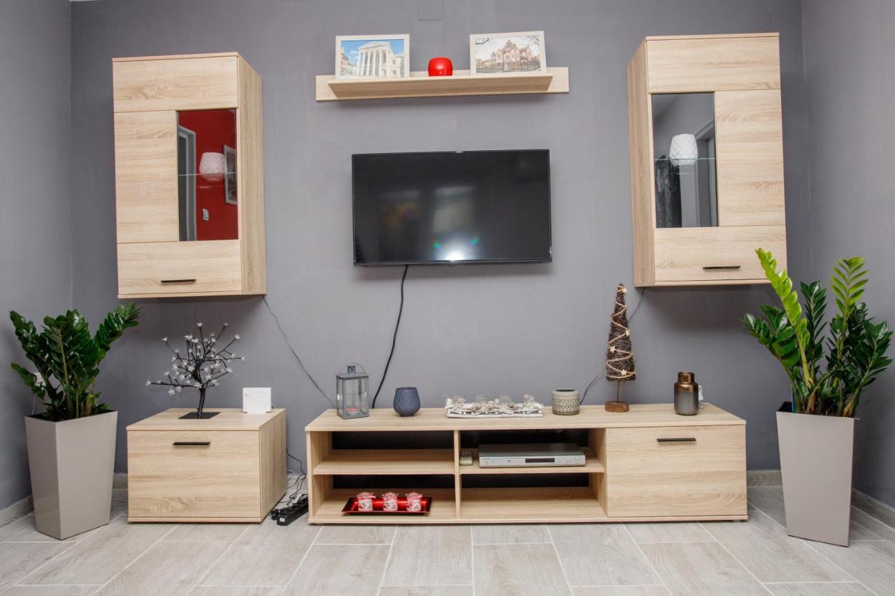 7 Days Premium Apartment Subotica Ngoại thất bức ảnh